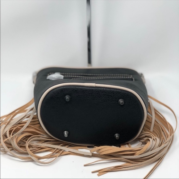 Montana West Fringe Concho Bucket Shape Crossbody - Picture 4 of 7